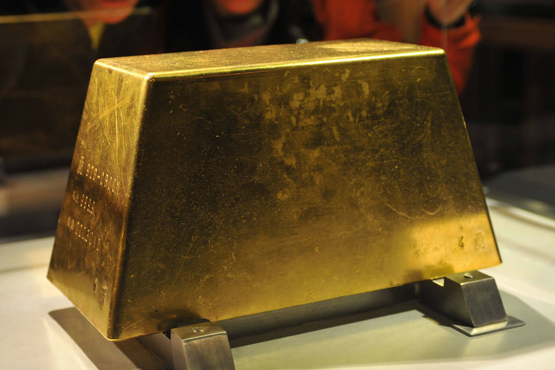 How Big Is 50 Ounces Of Gold